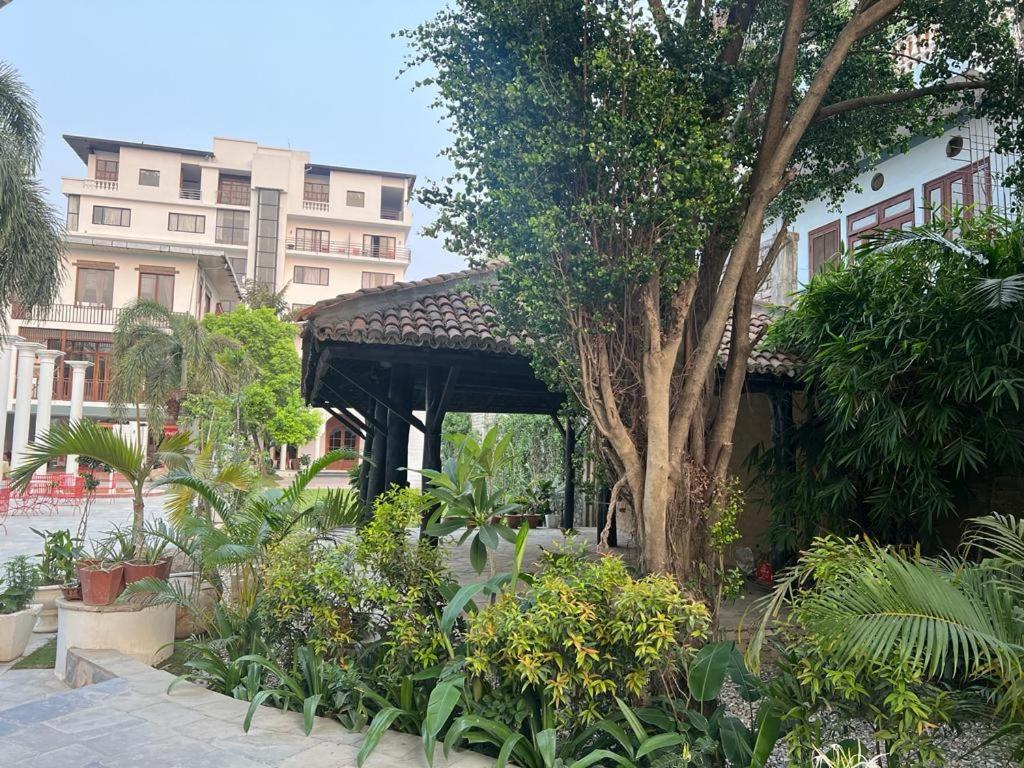 Hotel Club Denovo Butwal Exterior foto
