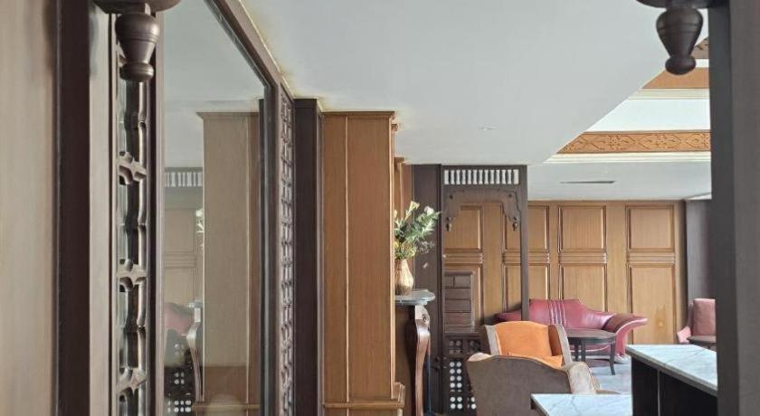 Hotel Club Denovo Butwal Exterior foto