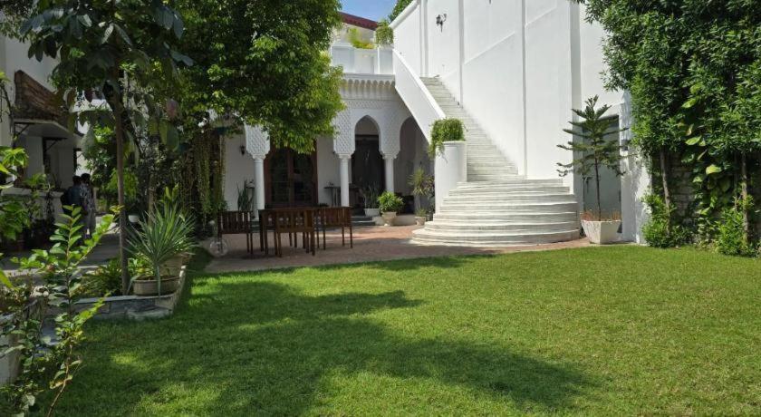 Hotel Club Denovo Butwal Exterior foto