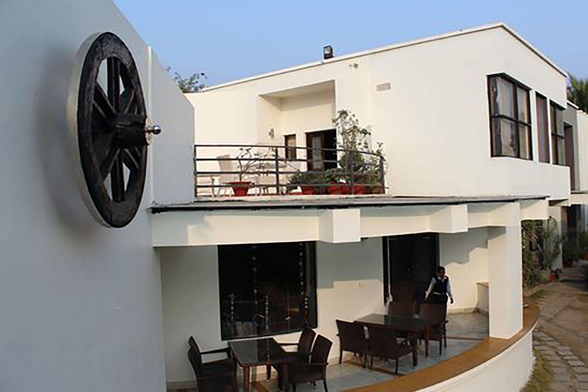 Hotel Club Denovo Butwal Exterior foto